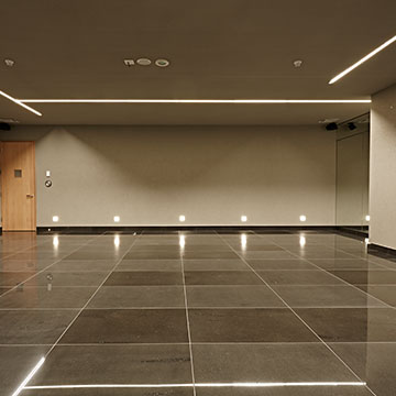 ホットスタジオ